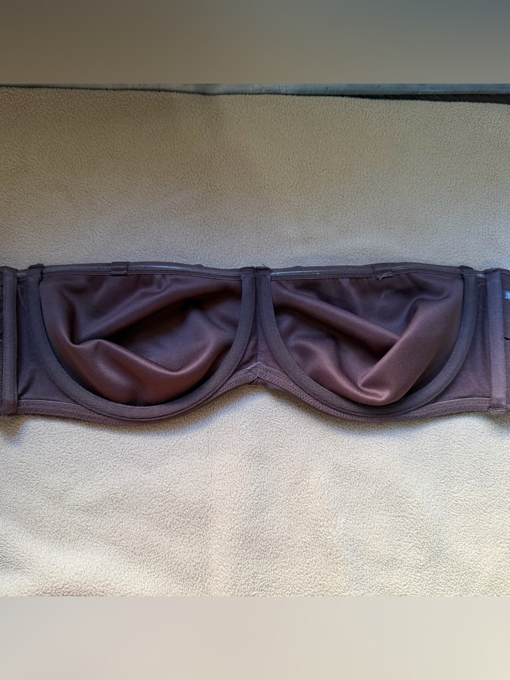 Purple strapless bra 30E
